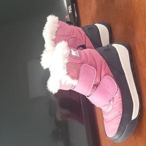 Toddler size 9 Sorel boots